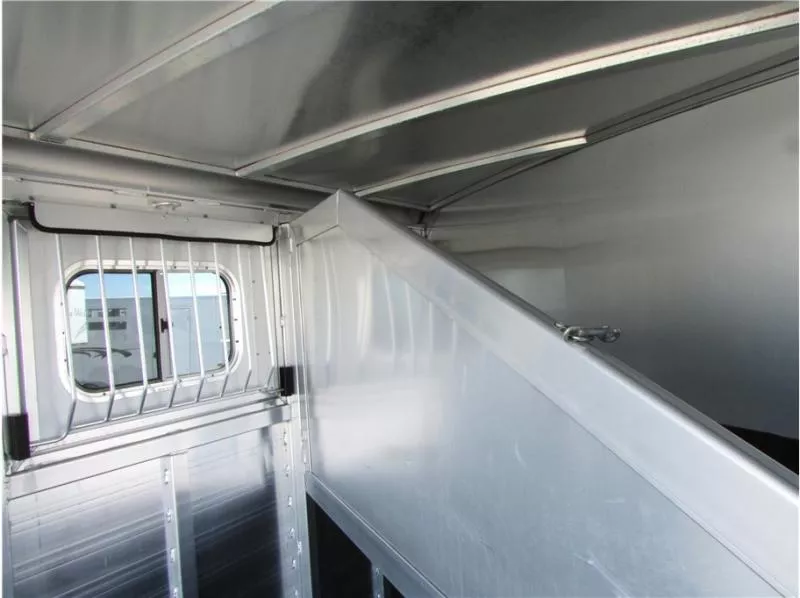 used Horse Trailers Elite Trailers  for sale, in Madera, CA Thumbnail 8