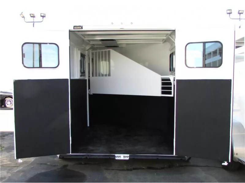 used Horse Trailers Trails West  for sale, in Madera, CA Thumbnail 6