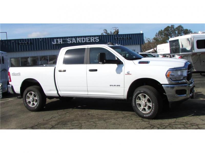2022 Ram 2500 Crew Cab Big Horn Pickup 4D 6 1/3 ft 2022 Ram 2500 Crew Cab Big Horn Pickup 4D 6 1/3 ft
