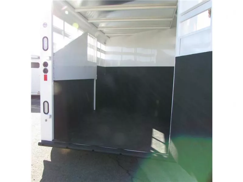 used Horse Trailers Trails West  for sale, in Madera, CA Thumbnail 7