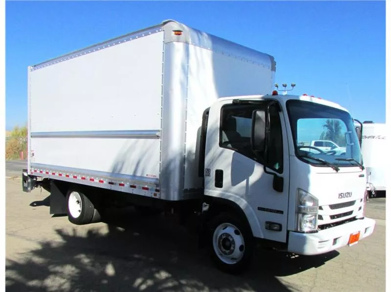 used Horse Trailers Isuzu  for sale, in Madera, CA Thumbnail 3