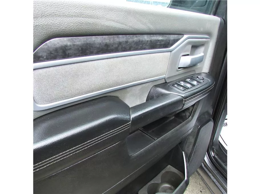 2021 Ram 2500 Big Horn photo 9