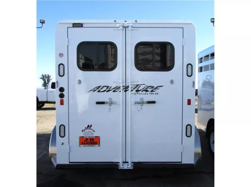 used Horse Trailers Trails West  for sale, in Madera, CA Thumbnail 4