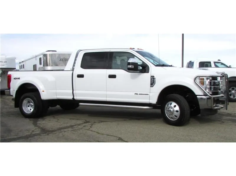 2018 Ford F350 Super Duty Crew Cab