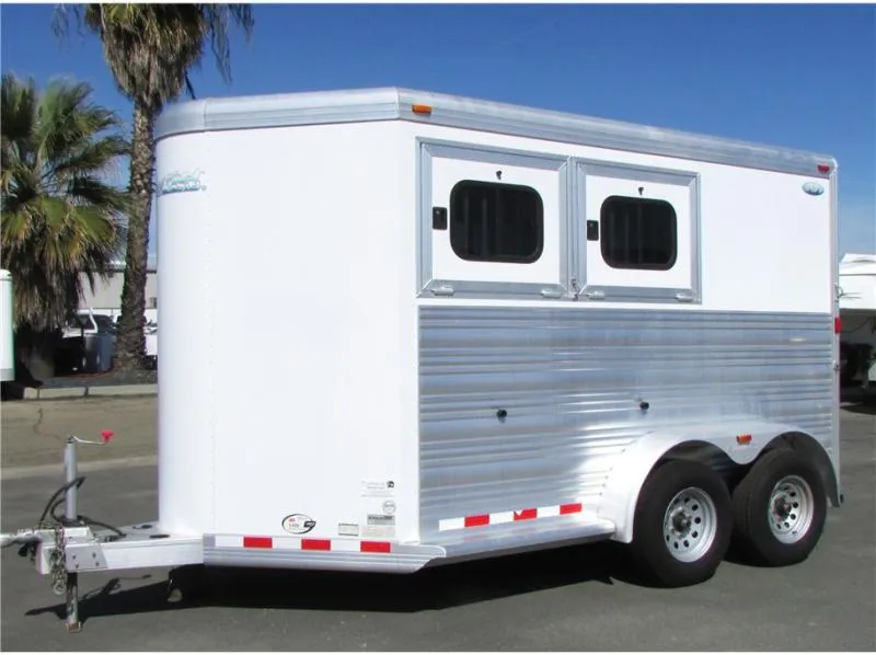 2010 Cimarron Trailers Nortstar 2H BP