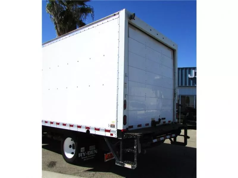 used Horse Trailers Isuzu  for sale, in Madera, CA Thumbnail 5