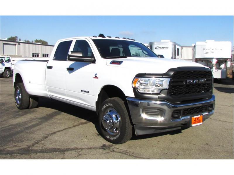 2018 Chevrolet Silverado 2500 HD Crew Cab LT Pickup 4D 6 1/2 ft JH