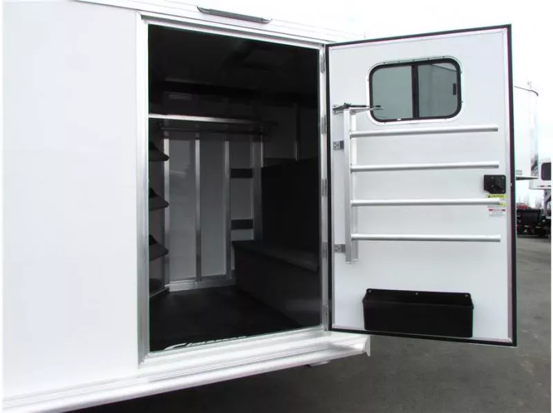 used Horse Trailers Cimarron Trailers  for sale, in Madera, CA Thumbnail 14