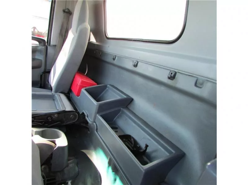 used Horse Trailers Isuzu  for sale, in Madera, CA Thumbnail 23