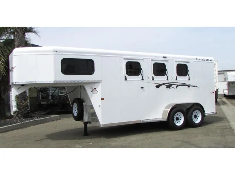 2027 Trails West Adventure MX GN 3-Horse