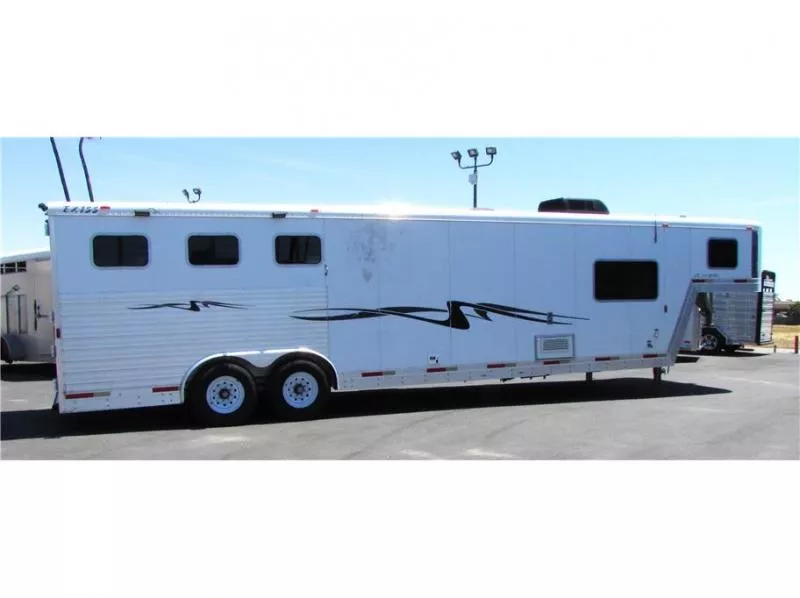 used Horse Trailers Exiss Trailers  for sale, in Madera, CA Thumbnail 3