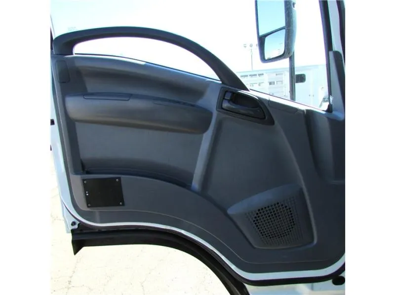 used Horse Trailers Isuzu  for sale, in Madera, CA Thumbnail 15