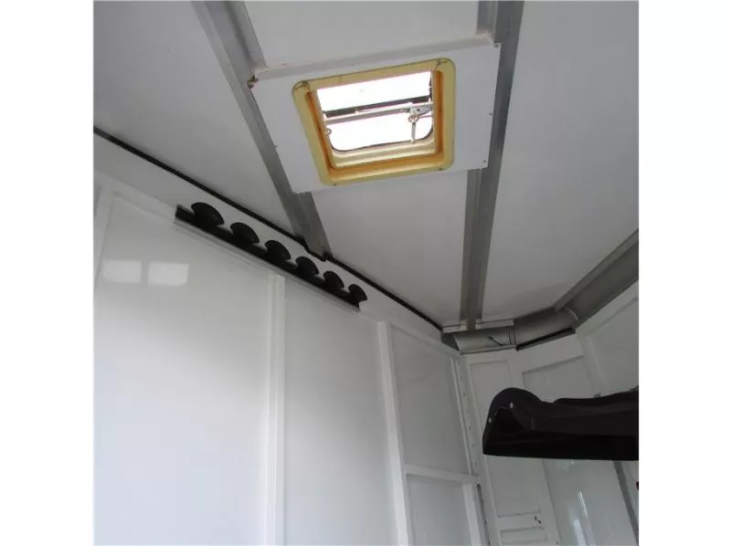 used Horse Trailers Sundowner Trailers  for sale, in Madera, CA Thumbnail 17