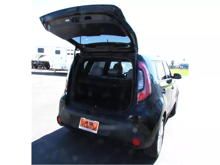 2014 Kia Soul + photo 18