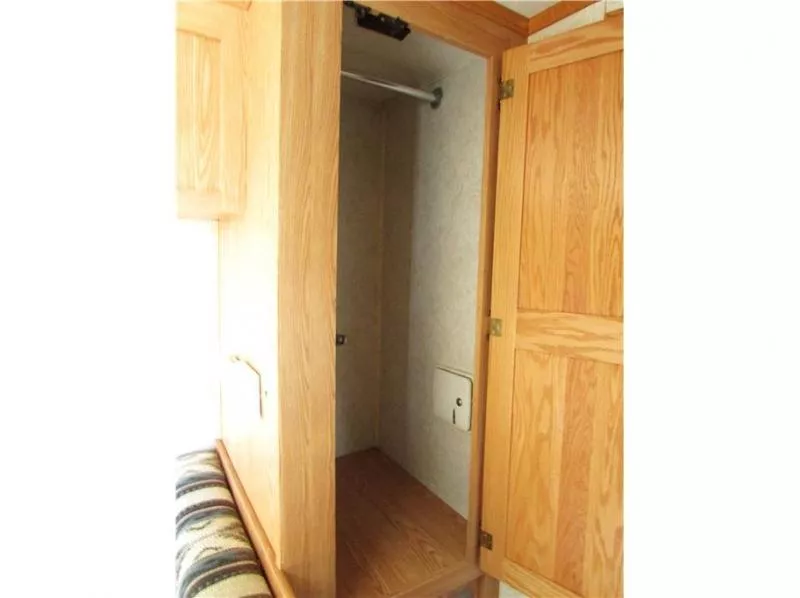 used Horse Trailers Exiss Trailers  for sale, in Madera, CA Thumbnail 29