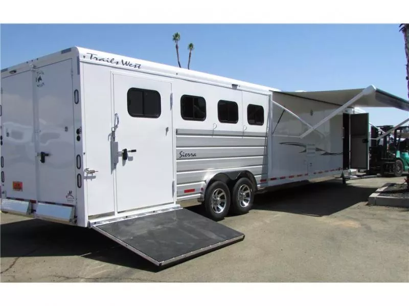 used Horse Trailers Trails West  for sale, in Madera, CA Thumbnail 8