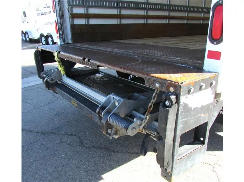 used Horse Trailers Isuzu  for sale, in Madera, CA Thumbnail 12