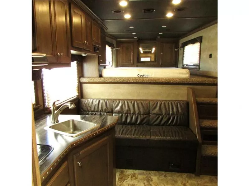 used Horse Trailers Cimarron Trailers  for sale, in Madera, CA Thumbnail 19