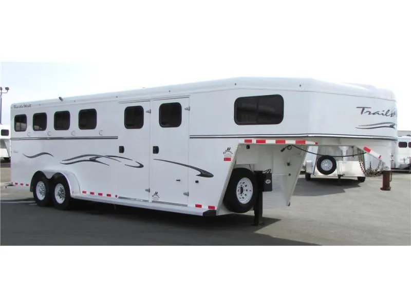 used Horse Trailers Trails West  for sale, in Madera, CA Thumbnail 3