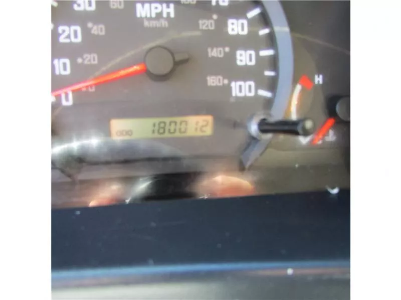 used Horse Trailers Isuzu  for sale, in Madera, CA Thumbnail 18