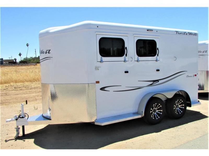 2022 Trails West Classic II Slant Load 2022 Trails West Classic II Slant Load