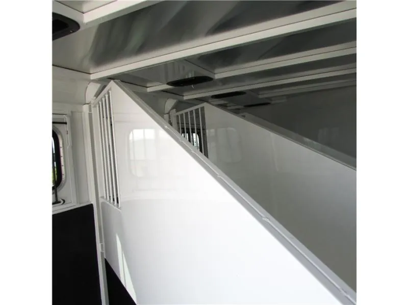 used Horse Trailers Trails West  for sale, in Madera, CA Thumbnail 7