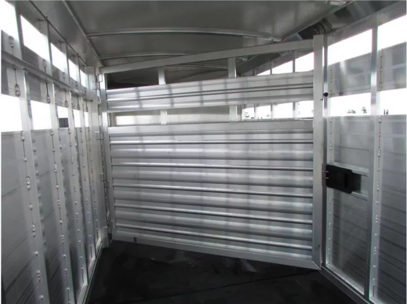 used Horse Trailers Cimarron Trailers  for sale, in Madera, CA Thumbnail 12