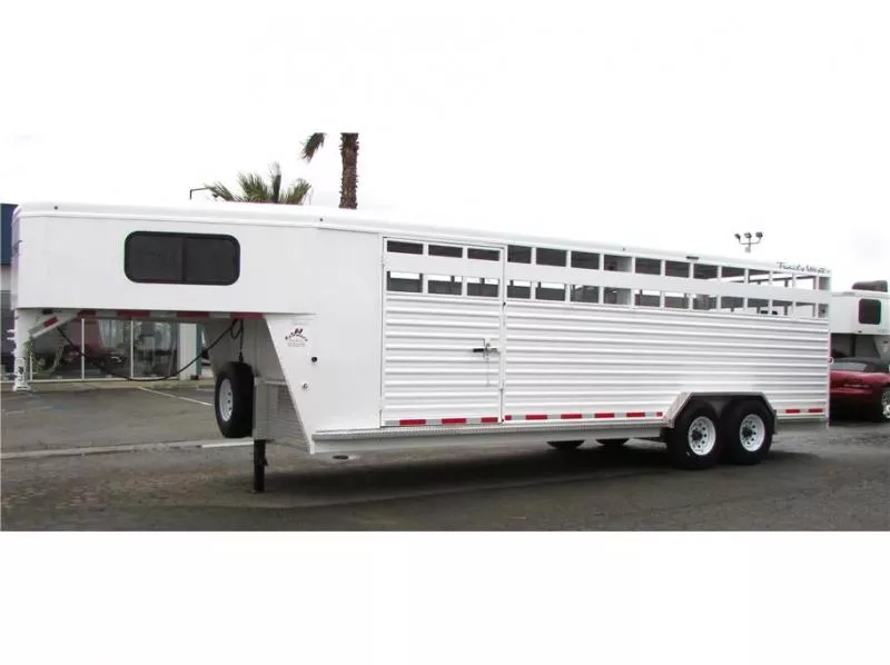 used Horse Trailers Trails West  for sale, in Madera, CA Thumbnail 3
