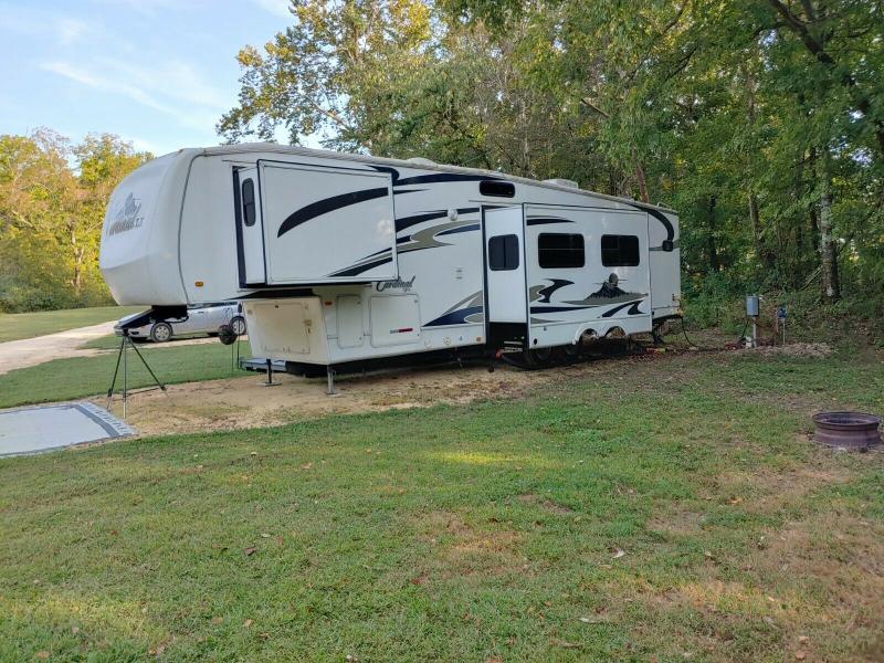 2008 Forest River Cardinal 362BH Limited Edition Fifth Wheel