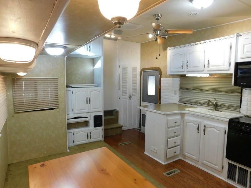 used Fifth Wheel Trailers Forest River Forest River for sale, in Orlando, FL Thumbnail 7