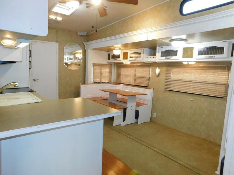 used Fifth Wheel Trailers Forest River Forest River for sale, in Orlando, FL Thumbnail 8