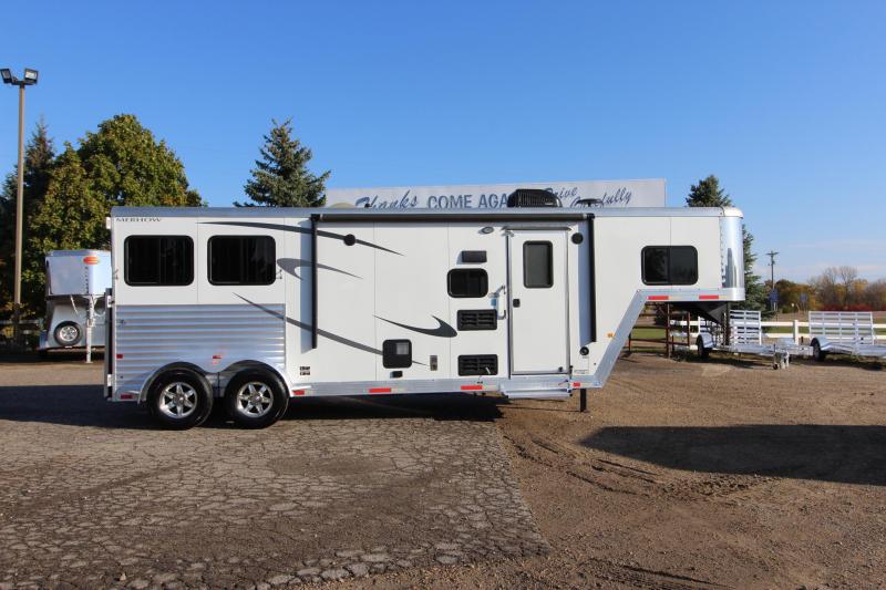 2017 Merhow Trailers 2HR 9.5' LQ Slide Horse Trailer 2017 Merhow Trailers 2HR 9.5' LQ Slide Horse Trailer