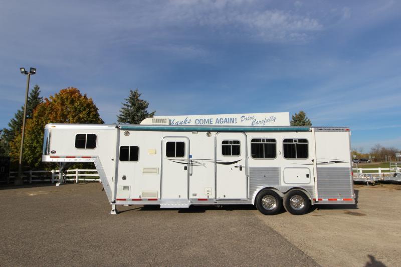 2003 Featherlite 3 Horse 10' LQ Trailer Featherlite Horse and
