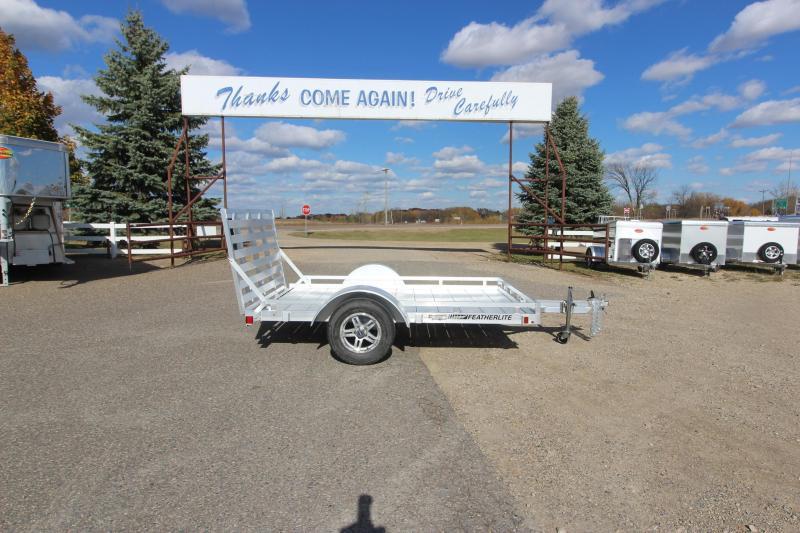 2021 Featherlite 1693 10' Flatbed Trailer 2021 Featherlite 1693 10' Flatbed Trailer