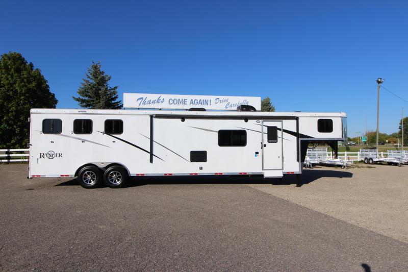 2020 Bison Trailers Ranger 3HR 15' LQ Slide Horse Trailer 2020 Bison Trailers Ranger 3HR 15' LQ Slide Horse Trailer