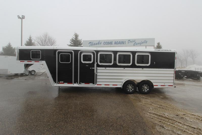 2019 Featherlite 8541 4HR GN Horse Trailer 2019 Featherlite 8541 4HR GN Horse Trailer