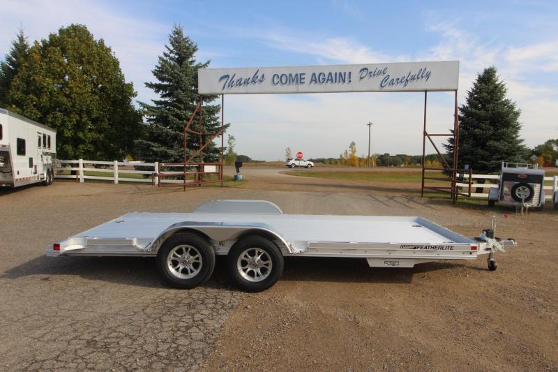 2021 Featherlite 3110 17' Car / Racing Trailer 2021 Featherlite 3110 17' Car / Racing Trailer
