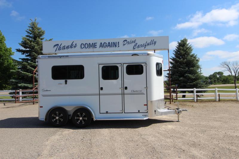 2022 Sundowner Trailers Charter 2HR BP Horse Trailer 2022 Sundowner Trailers Charter 2HR BP Horse Trailer