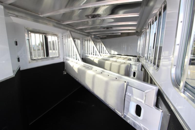 new Horse Trailers Featherlite  for sale, in Elko, MN Thumbnail 9