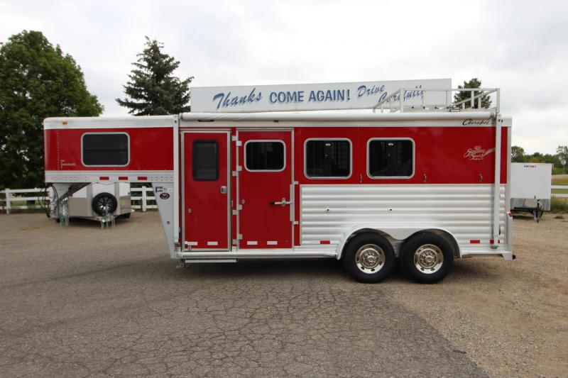 2011 Cherokee Weekender 3HR GN Horse Trailer 2011 Cherokee Weekender 3HR GN Horse Trailer