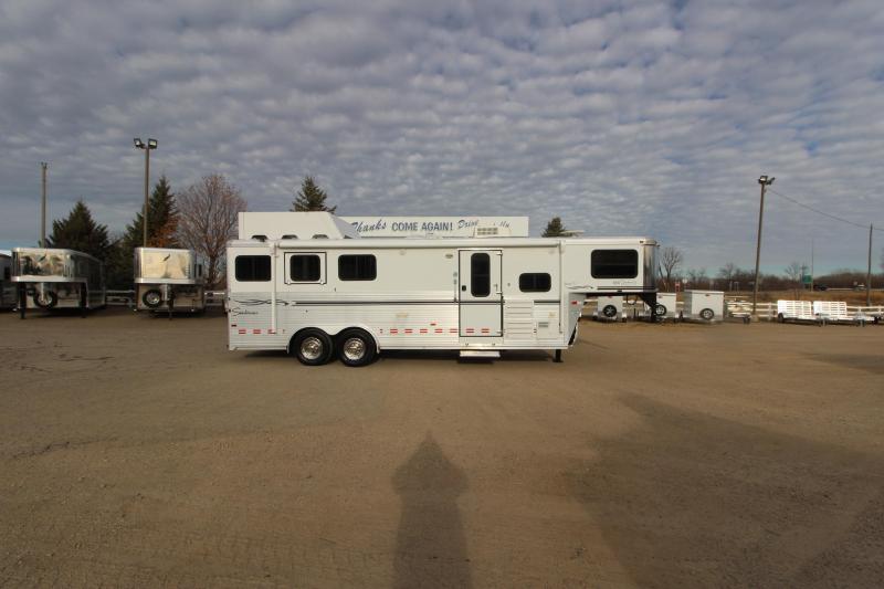 2006 Sundowner Trailers 3HR 8' LQ Horse Trailer 2006 Sundowner Trailers 3HR 8' LQ Horse Trailer