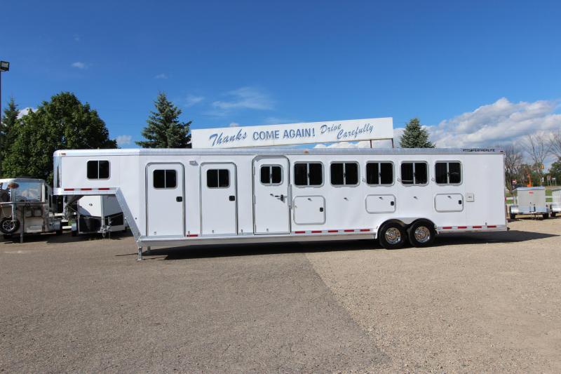 2007 Featherlite 6HR GN MT Horse Trailer 2007 Featherlite 6HR GN MT Horse Trailer