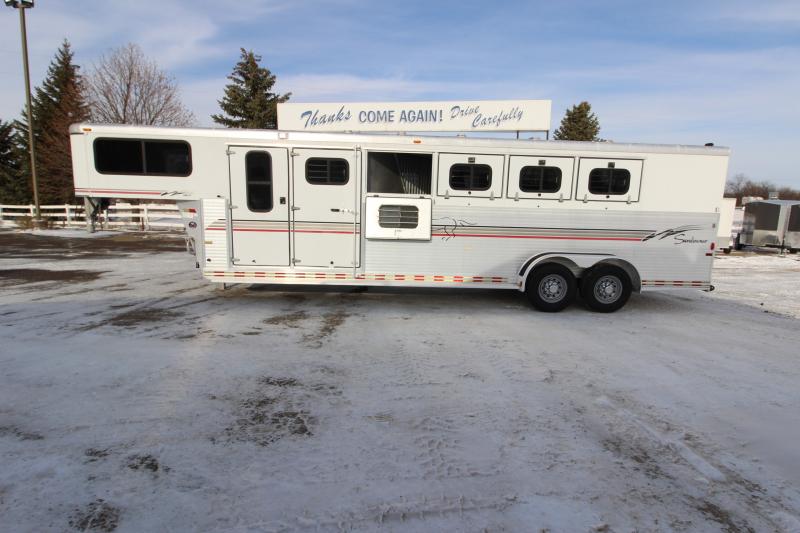 2000 Sundowner Trailers Sunlite 5HR GN Horse Trailer 2000 Sundowner Trailers Sunlite 5HR GN Horse Trailer