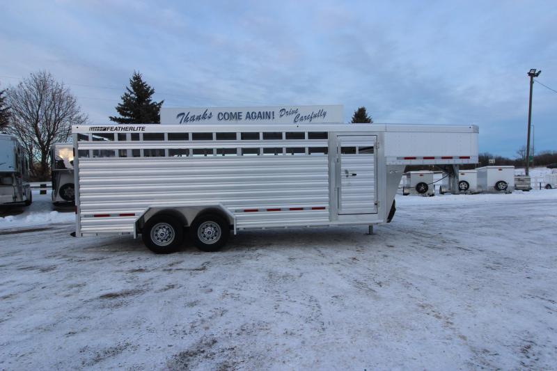 2021 Featherlite 8127 20' Livestock Trailer 2021 Featherlite 8127 20' Livestock Trailer