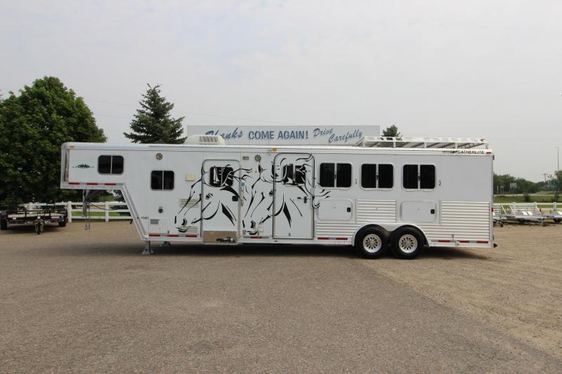 2005 Featherlite Featherlite 4 horse LQ Horse Trailer 2005 Featherlite Featherlite 4 horse LQ Horse Trailer
