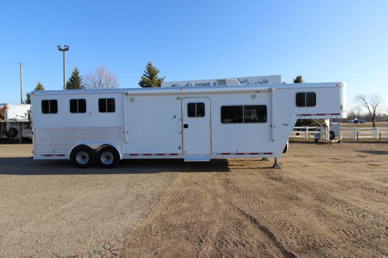 Used Featherlite Horse and Livestock Trailers