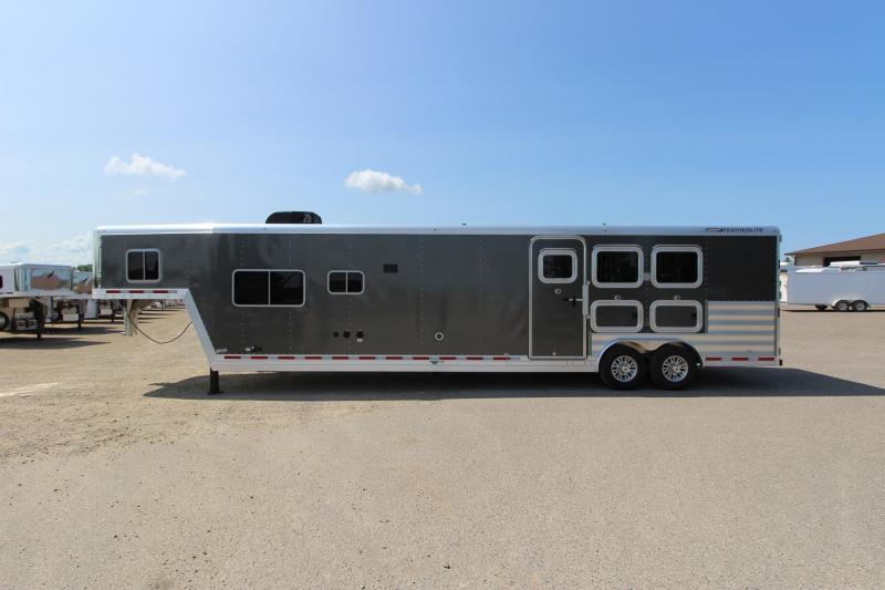 2018 Featherlite 13' LQ MidTack Horse Trailer 2018 Featherlite 13' LQ MidTack Horse Trailer