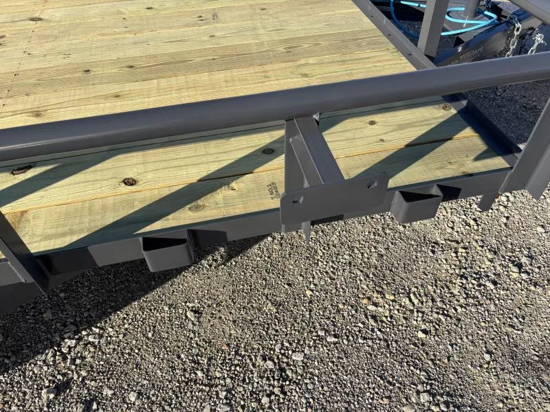 new Utility Trailers Friesen Trailers  for sale, in Shawnee, OK Thumbnail 4