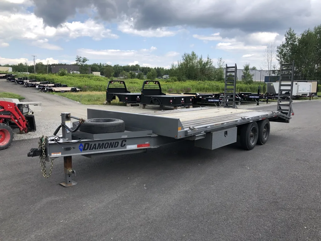 used Equipment / Flatbed Trailers Diamond C Trailers  for sale, in Hermon, ME image-0
