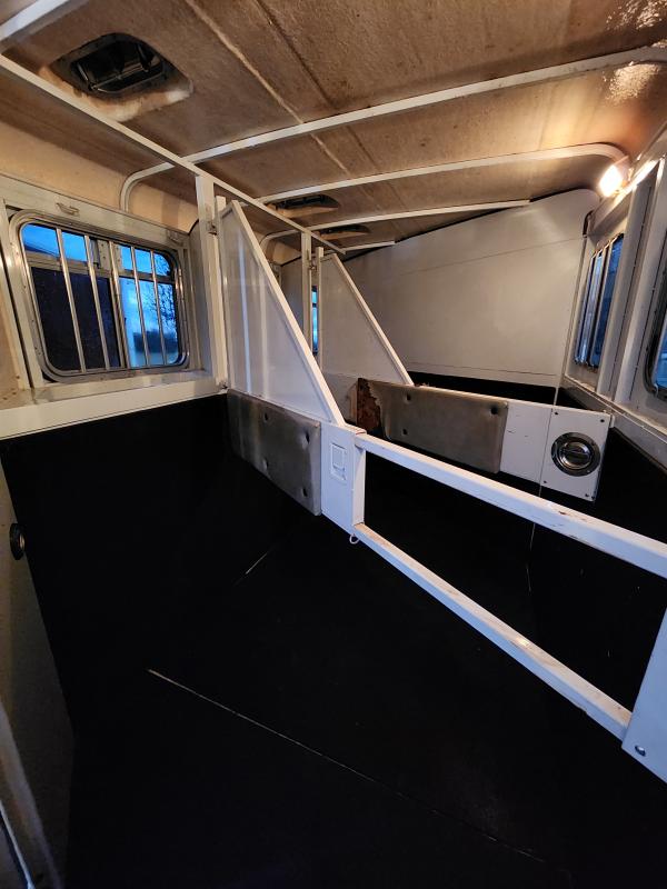 used Horse Trailers Circle J Trailers  for sale, in Tyler, TX Thumbnail 12